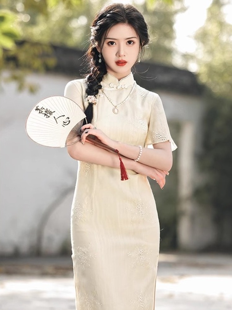 https://fulmo-img-server.com/chinii/295e4ef0cca4732f0ad6046c5701a3e4.jpg