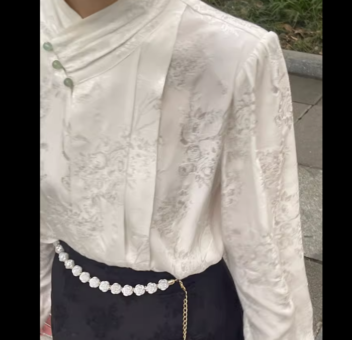 https://fulmo-img-server.com/chinii/32c1d6184c381607d5ccfd5e74ee7e2b.png