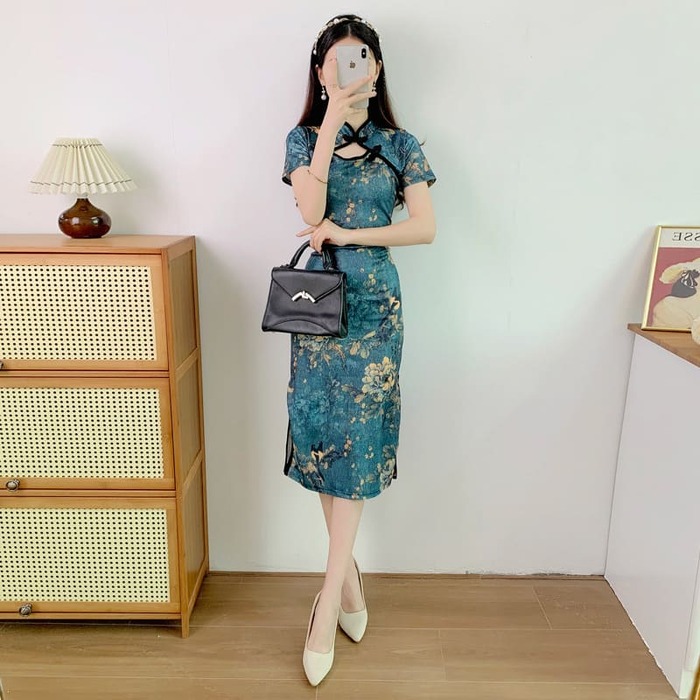 https://fulmo-img-server.com/chinii/3354c04870279ace1b8cfde70e845d47.jpg