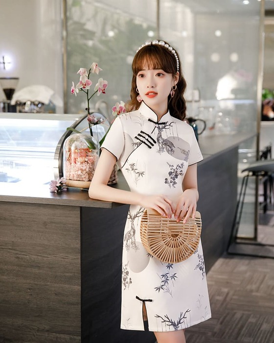 https://fulmo-img-server.com/chinii/33aef8afc494b036d9c8fd6277b514b4.jpg