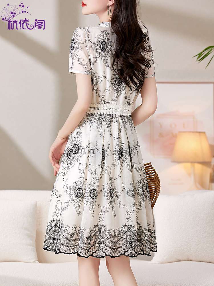 https://fulmo-img-server.com/chinii/3a5a8d2a48d2076f807ddf74af126a29.jpg