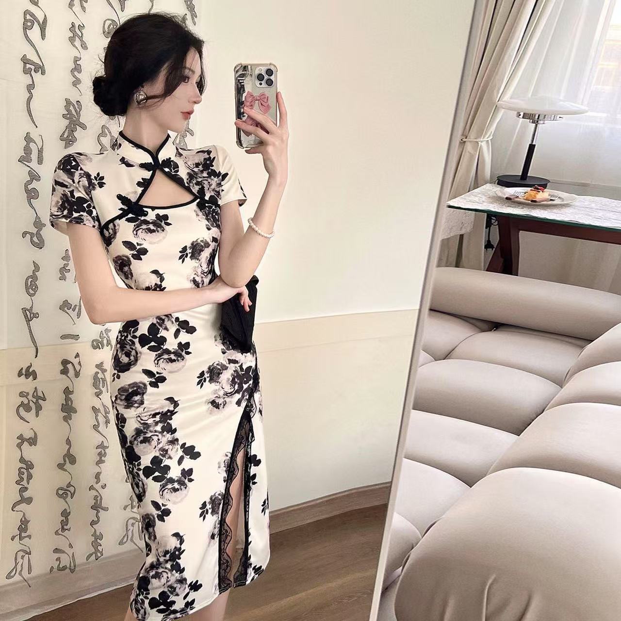 https://fulmo-img-server.com/chinii/3b916585-a66b-486d-b834-ef0789d85d80.jpg
