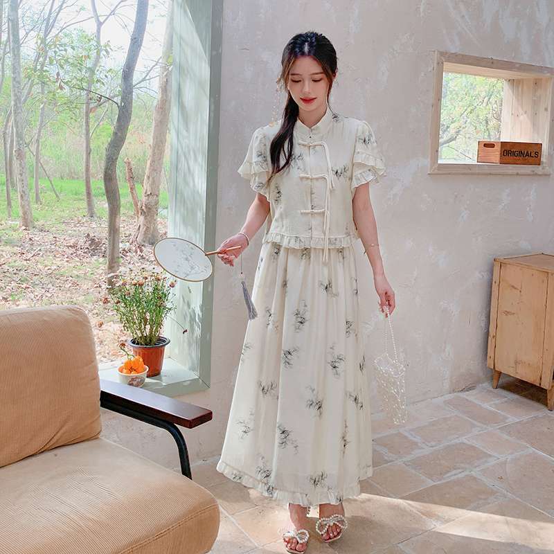 https://fulmo-img-server.com/chinii/3cd87a14f889430a20831403869e3490.jpg