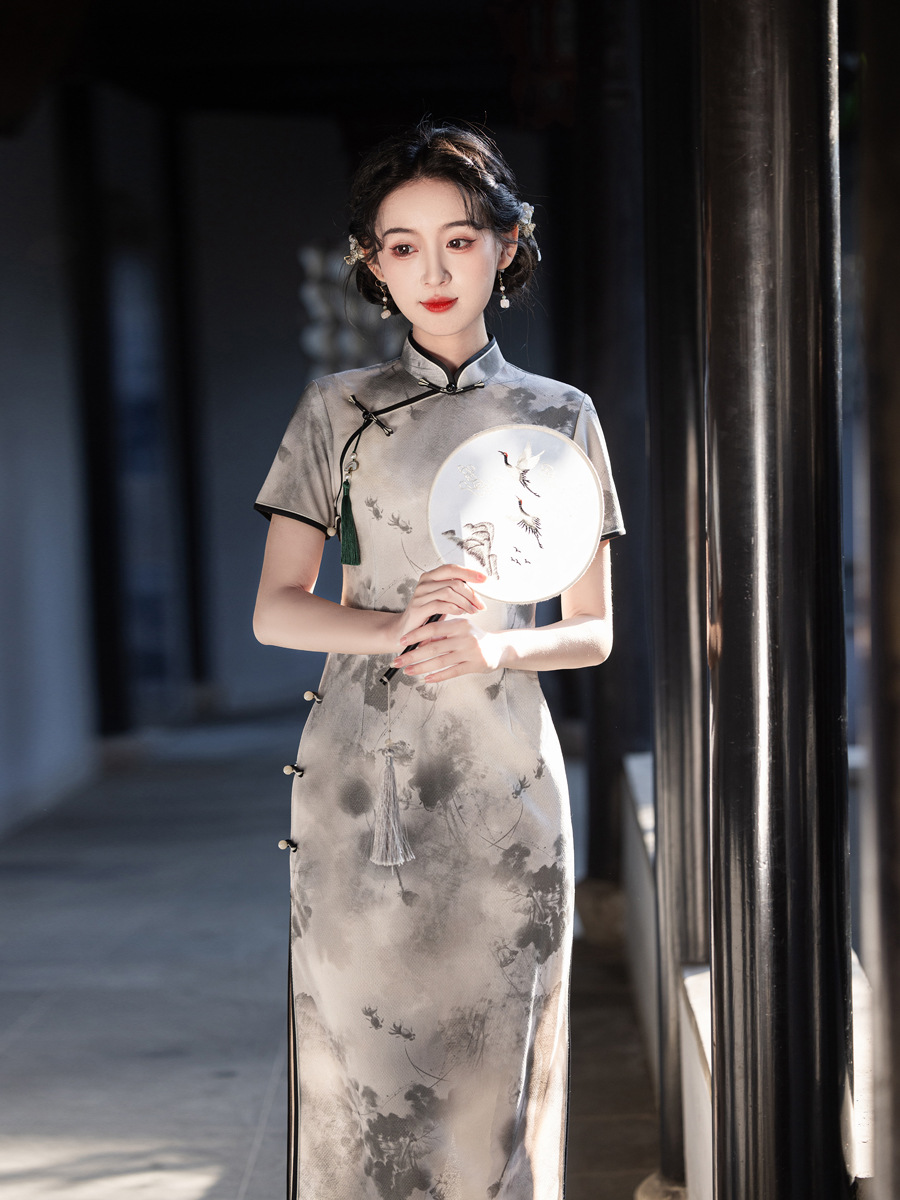 https://fulmo-img-server.com/chinii/4746f3aa-4a16-4554-868e-fb02140c8c3f.jpg
