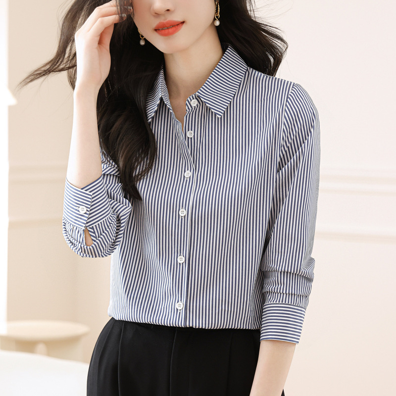 https://fulmo-img-server.com/chinii/49033eec-47ec-4c78-b75d-90e8b7fa8b24.jpg