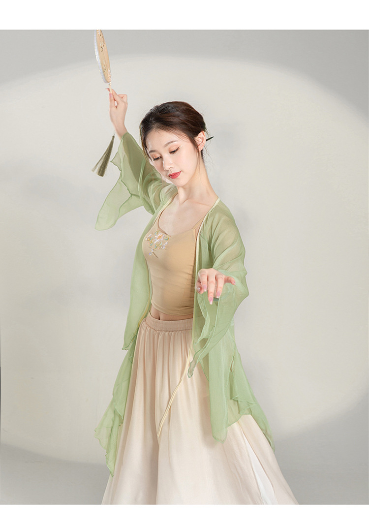 https://fulmo-img-server.com/chinii/4c338571-dfa8-4304-b339-8e83b3fdd2ab.jpg