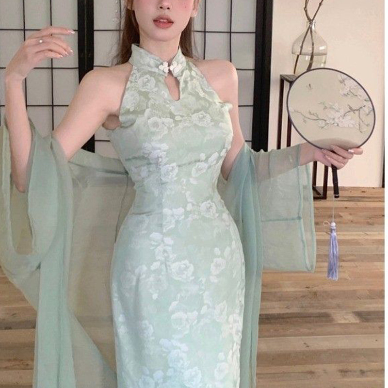 チャイナ服 花柄刺繍ホルターネック袖付きチャイナドレス
