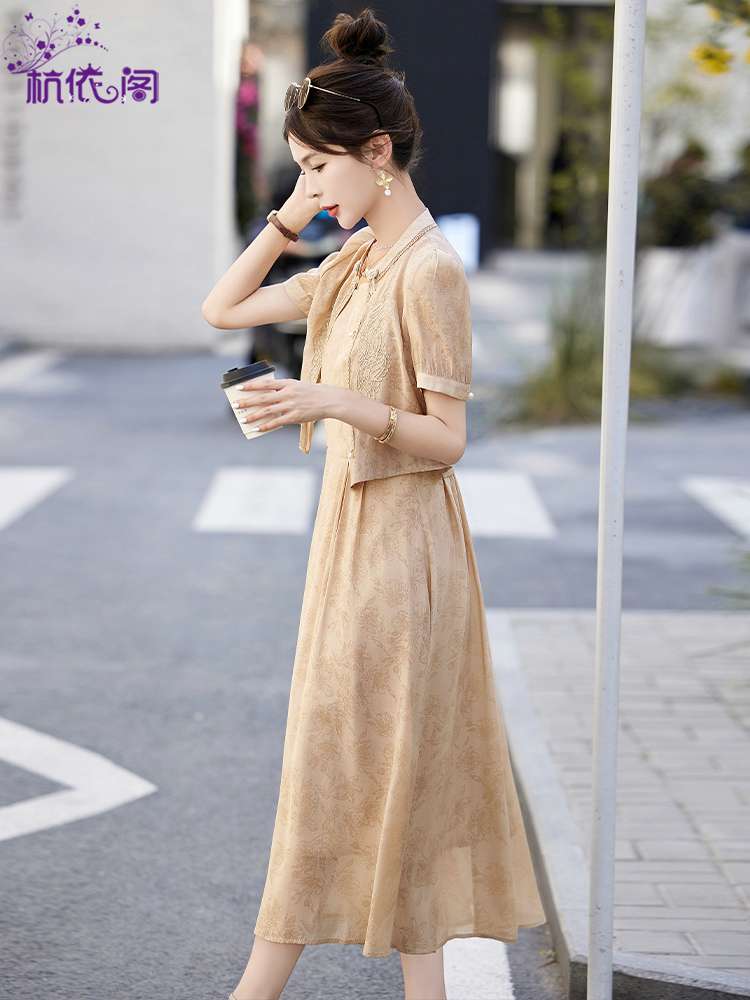 https://fulmo-img-server.com/chinii/5951c32aeeaba933a5d72b17a0dafd25.jpg
