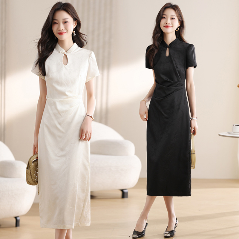 https://fulmo-img-server.com/chinii/5b4d5309-9e85-4218-b982-bb6add9fd145.jpg