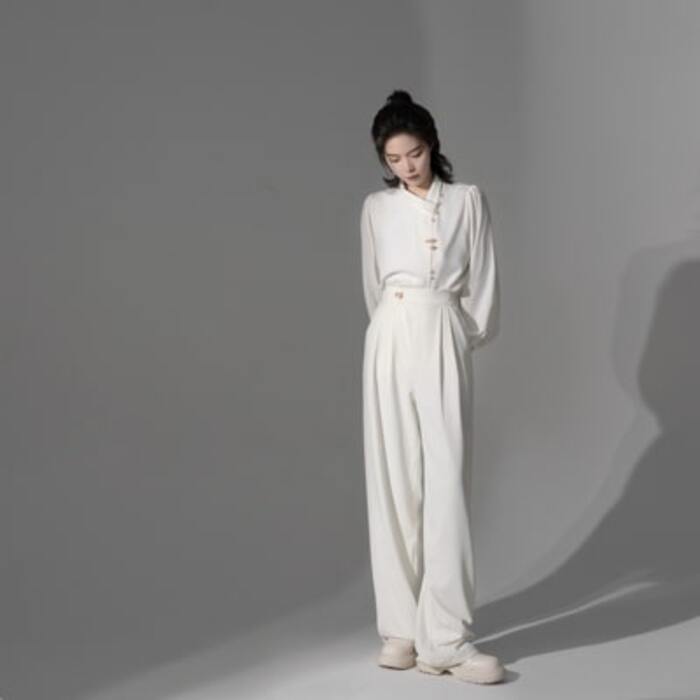 https://fulmo-img-server.com/chinii/5bcec6ec8073f71f03fcc81068930be1.jpg