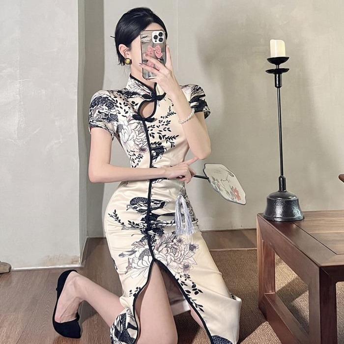 https://fulmo-img-server.com/chinii/637db88a86bbb629301a0ef0c3249361.jpg