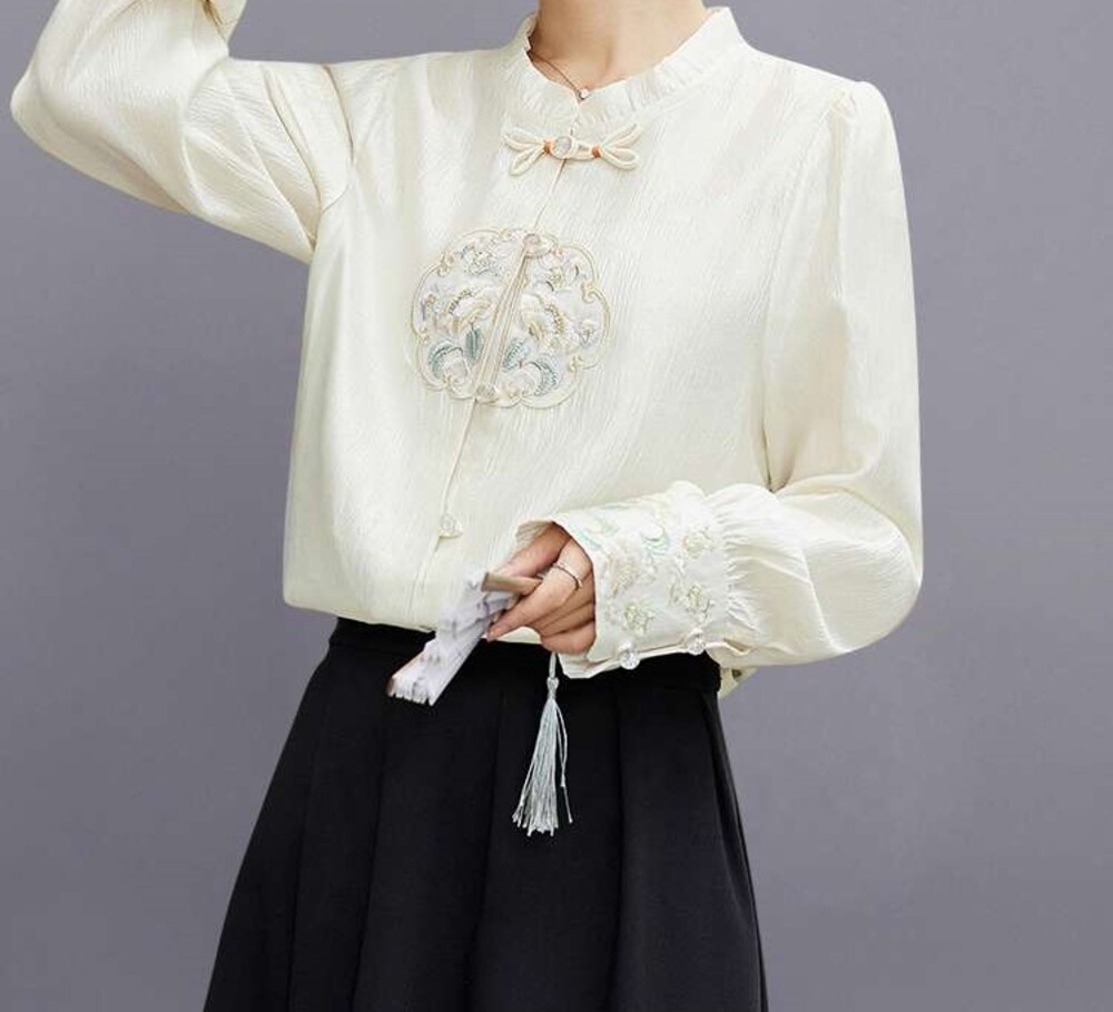 https://fulmo-img-server.com/chinii/6b107eacd50536e089a309b7560c39da.jpg