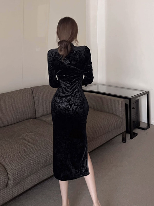 https://fulmo-img-server.com/chinii/6caf693d0e5f2c64afaa7b5d1d792b54.jpg