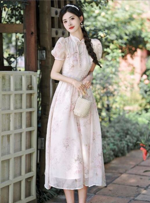 https://fulmo-img-server.com/chinii/702cba1ba4f9df05a37a71906802a0d1.jpg