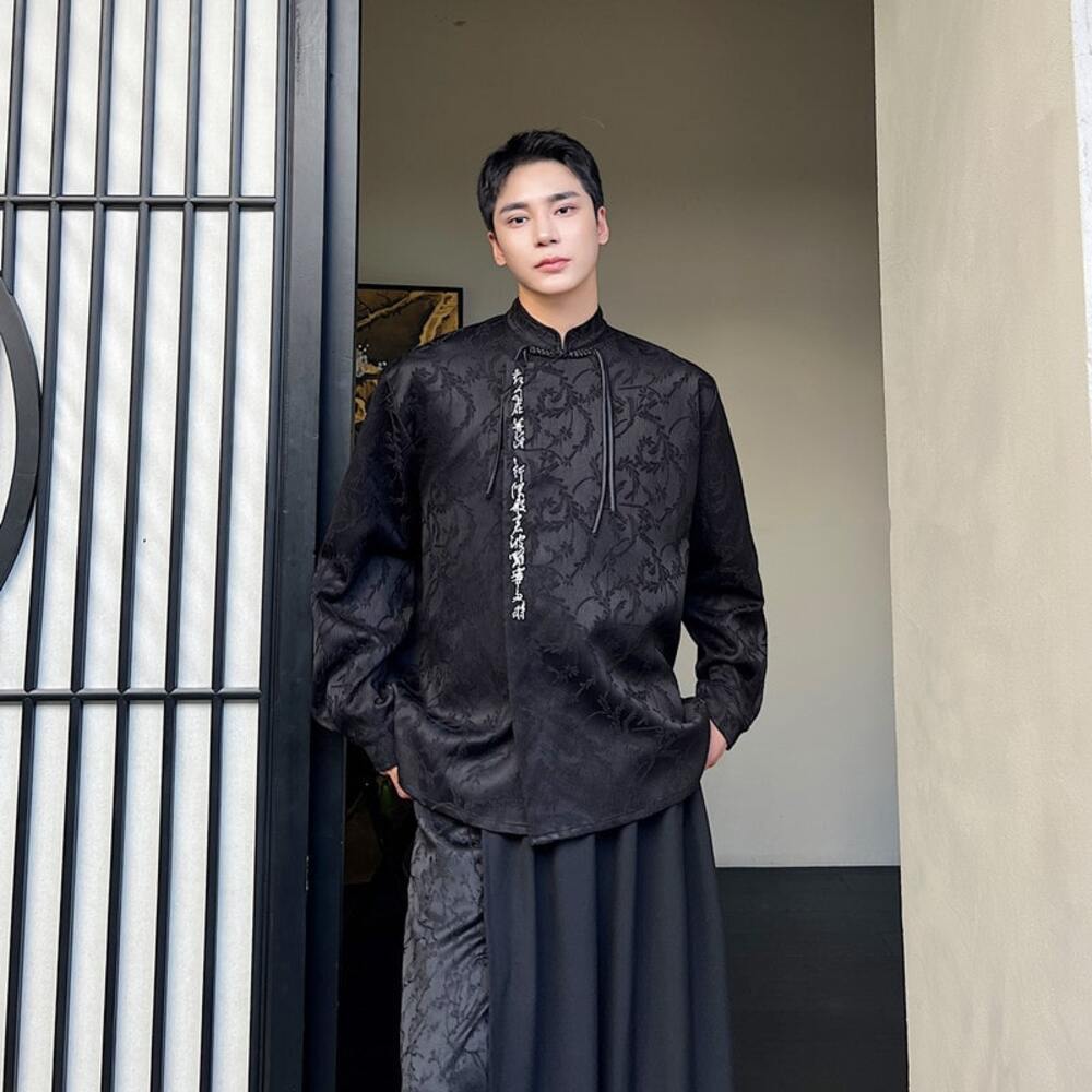 https://fulmo-img-server.com/chinii/718b8b9720a9524805737ffea48833ed.jpg
