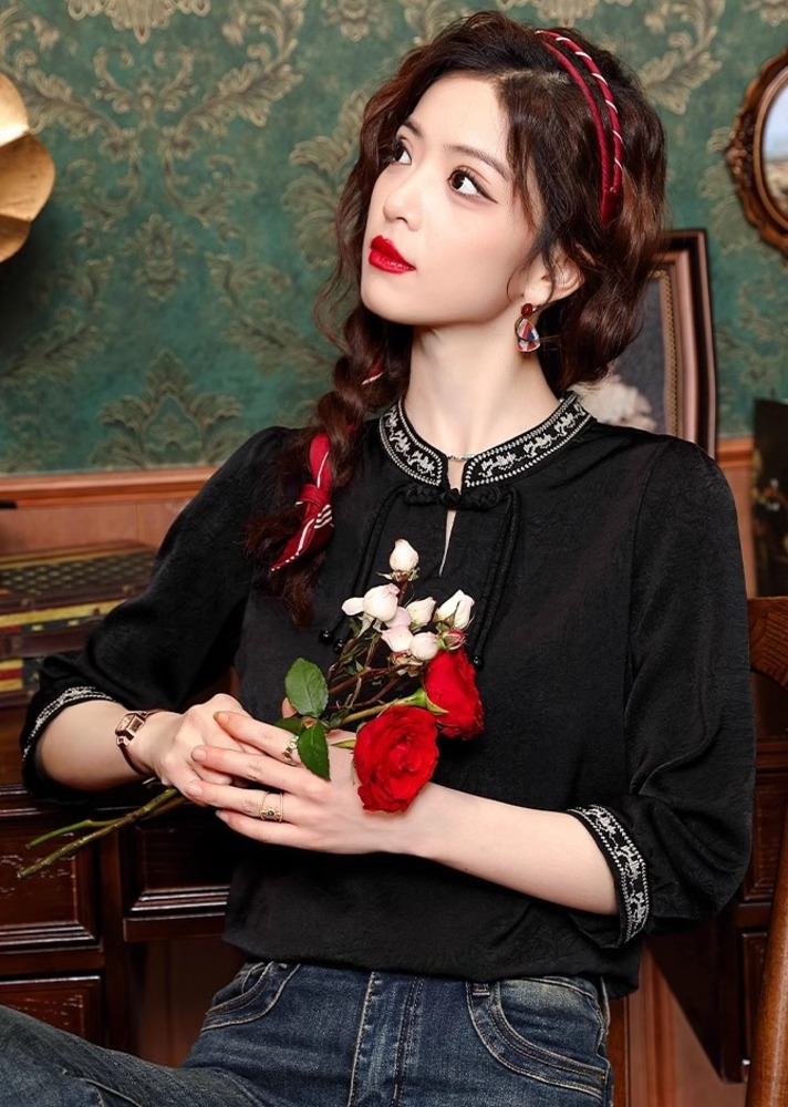 https://fulmo-img-server.com/chinii/78c7b1c67452c37f69a3f8fe80f8f57c.jpg