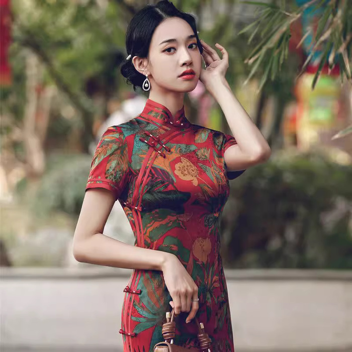 https://fulmo-img-server.com/chinii/7ac9159c821cdd1ffafed2908691f019.jpg
