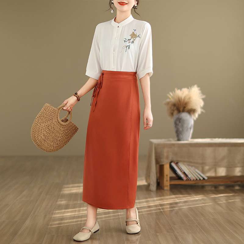 https://fulmo-img-server.com/chinii/7c4f0cc6596c774e40301b935dcc8515.jpg