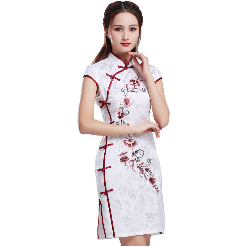 https://fulmo-img-server.com/chinii/967e1d82-2953-44f5-85f3-79860c2bc604.jpg