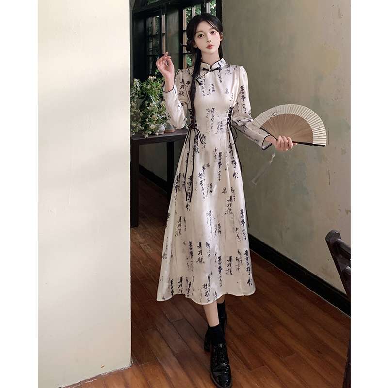 チャイナ服  優雅な書道柄チャイナドレスワンピース