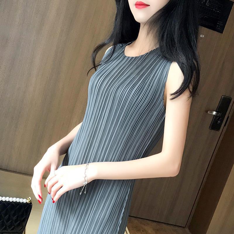 https://fulmo-img-server.com/chinii/99482804-70ba-458e-b099-07284ec42b87.jpg