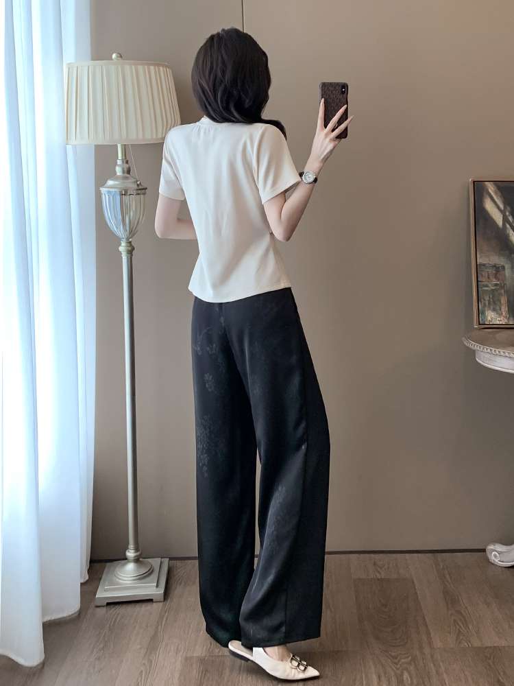 https://fulmo-img-server.com/chinii/9abd9e5abc757d2b6269a8fd8a1d9255.jpg
