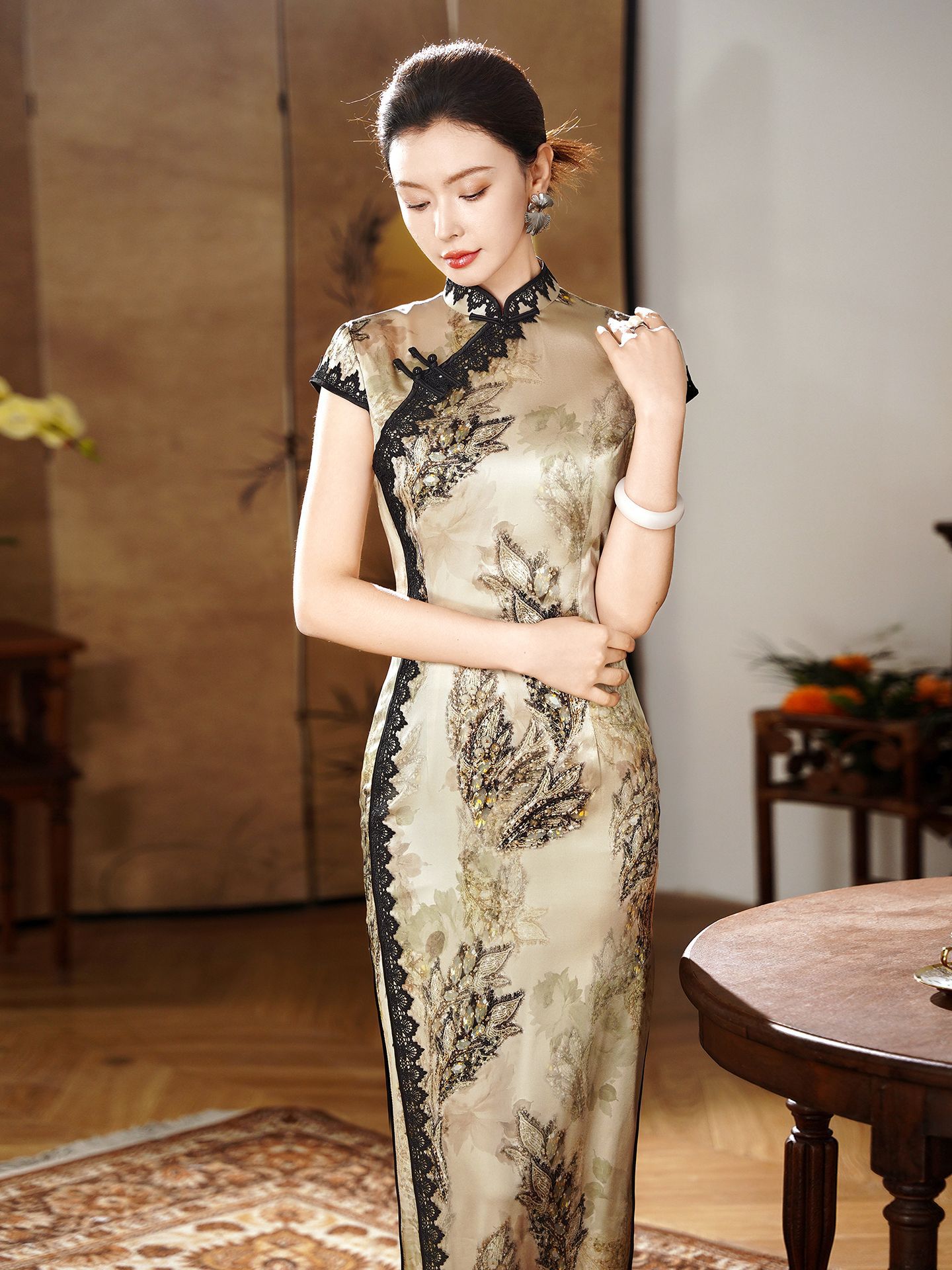 https://fulmo-img-server.com/chinii/a5422065-3b21-4e82-bd6f-eb926f1209d7.jpg