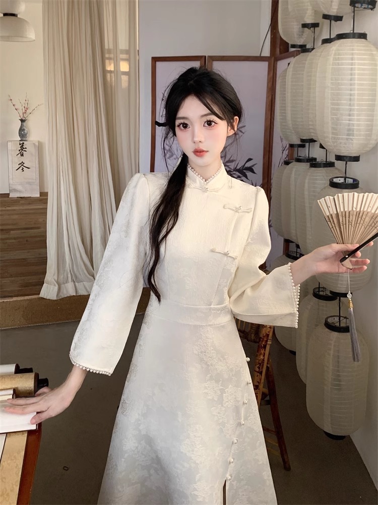 https://fulmo-img-server.com/chinii/ab1e64032079315a1d661afb3823a016.jpg