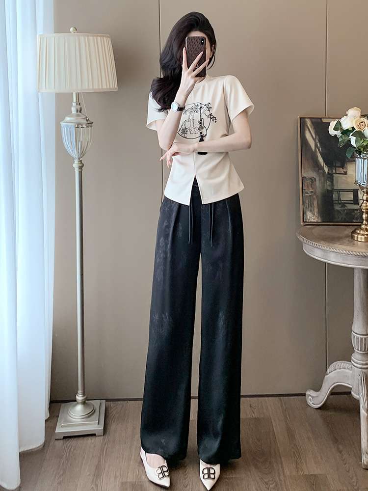 https://fulmo-img-server.com/chinii/ae3a5cf1745ec0cb5501ef5b15d51d5f.jpg