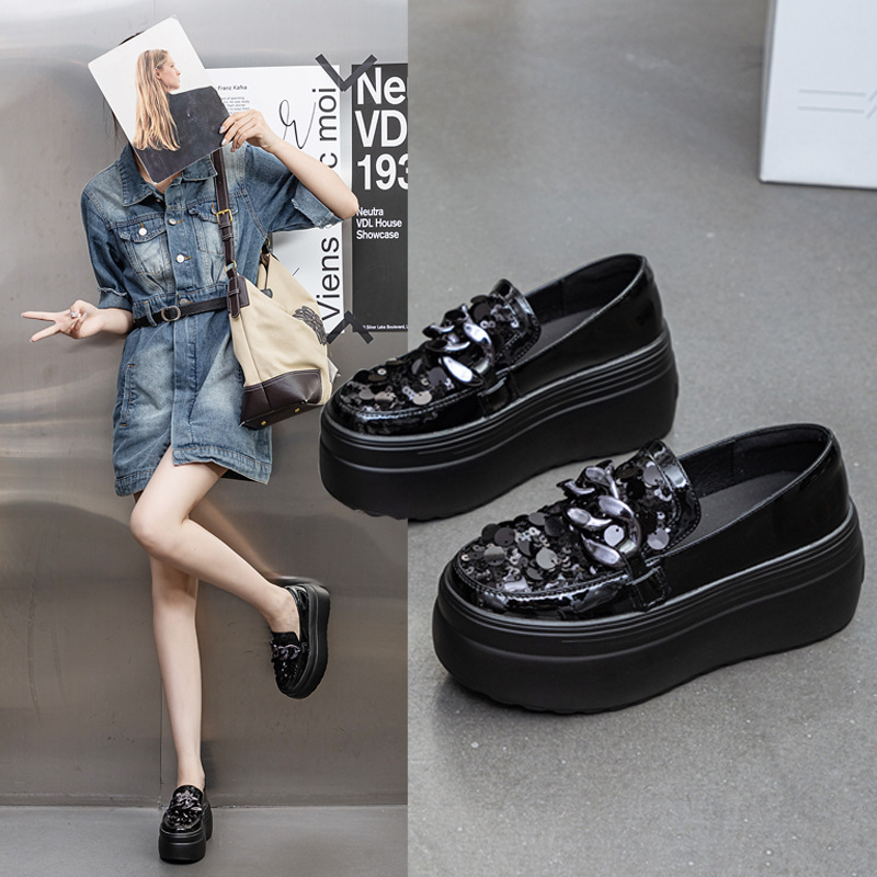 チャイナ服 刺繍装飾厚底スリッポンシューズ