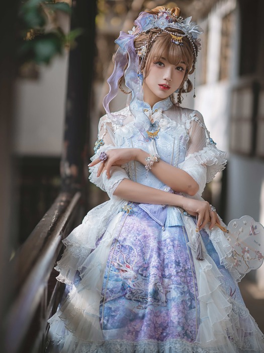 https://fulmo-img-server.com/chinii/b5d35ed73e0c21803812750d258405d3.jpg