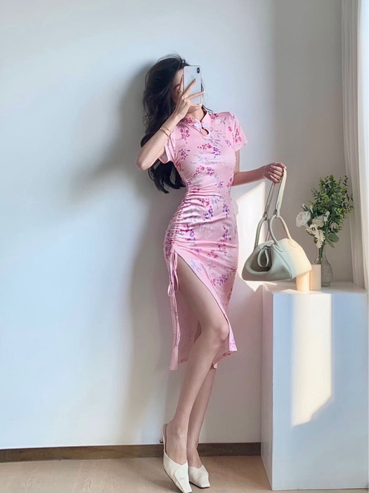 https://fulmo-img-server.com/chinii/bb2d515bac27b9ea47c44750fe1e34c8.jpg