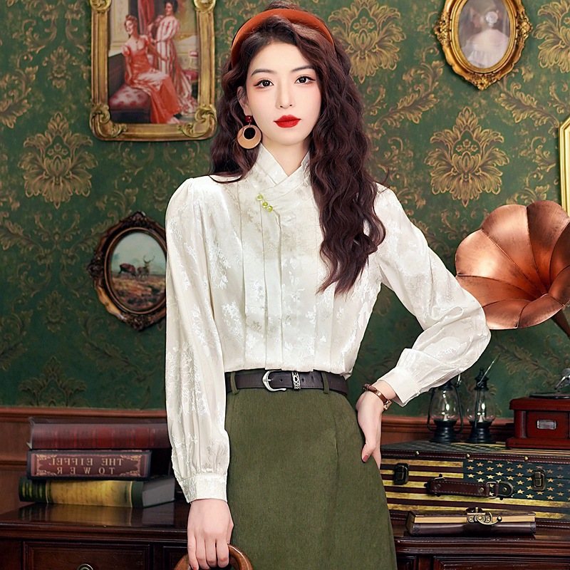 https://fulmo-img-server.com/chinii/cc486bab-1b0d-4edf-8b69-bf87016344c9.jpg