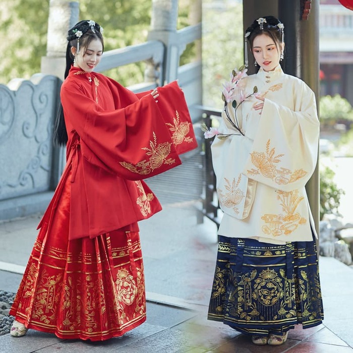 https://fulmo-img-server.com/chinii/d2c11b21b3daec641c55186936f76a97.jpg