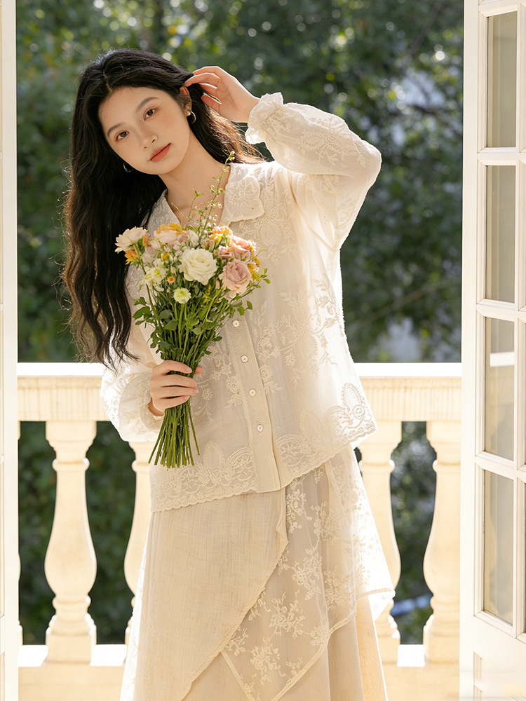 https://fulmo-img-server.com/chinii/ded8a5dc-5d1a-4b7c-9b32-74cec76fde07.jpg