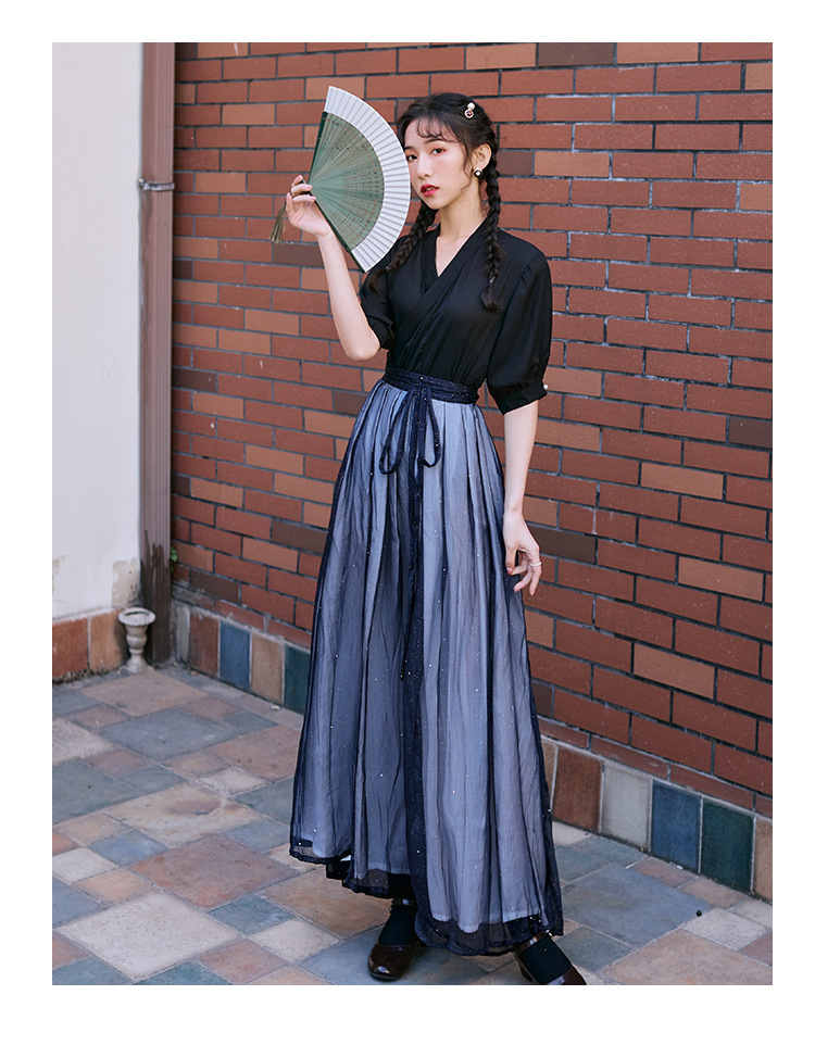 https://fulmo-img-server.com/chinii/e0f72763-c216-4600-8721-c89bd9bfbd5b.jpg