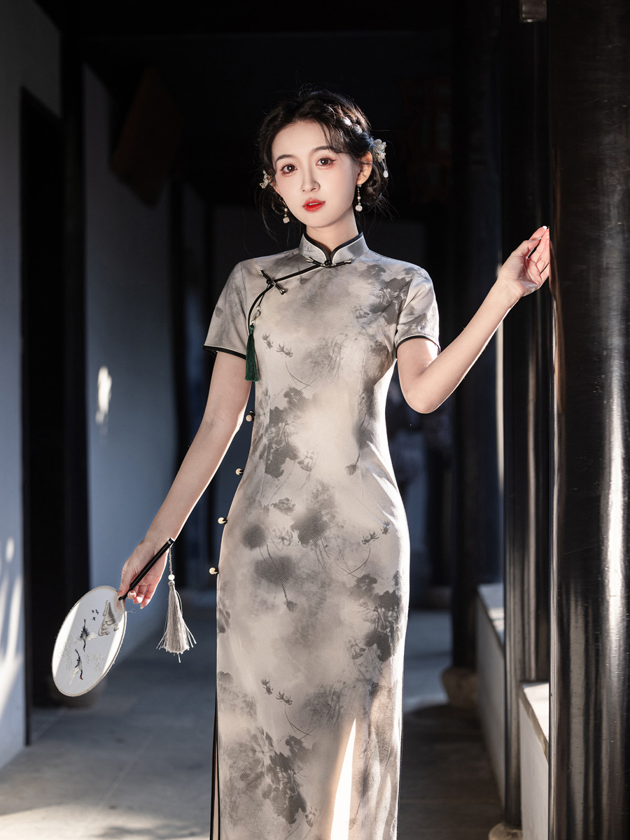 https://fulmo-img-server.com/chinii/e18eaecc-2b40-41a4-ab7d-9617c69e3dc9.jpg
