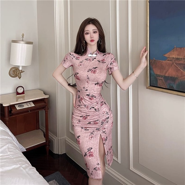 https://fulmo-img-server.com/chinii/e3175f88143237489bb35a4b376e2acf.jpg