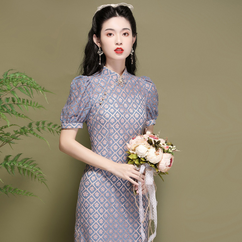 https://fulmo-img-server.com/chinii/f69ebf73-d364-475f-8948-6a2526c8eeae.jpg