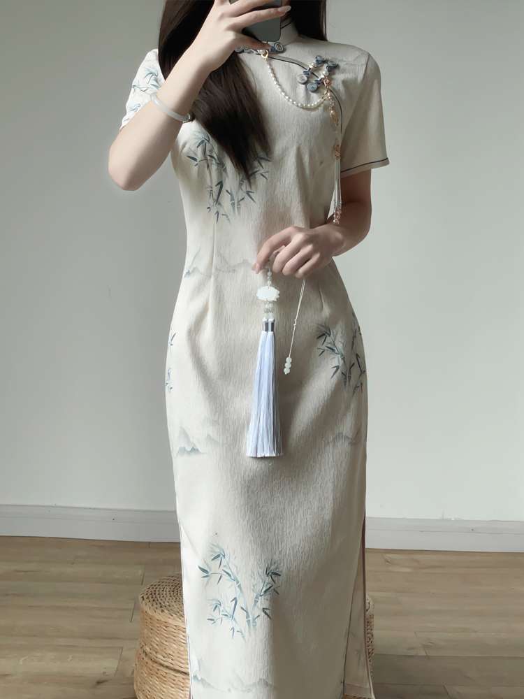 チャイナ服  竹柄刺繍入りチャイナドレス