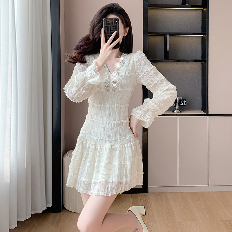 https://fulmo-img-server.com/chinii/ff55331d-6dd9-4d64-b8b3-0c80a9519c77.jpg