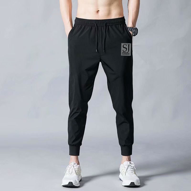 https://fulmo-img-server.com/chinoworld/16b7910e-93fe-4a51-837d-079a20215a4a.jpg