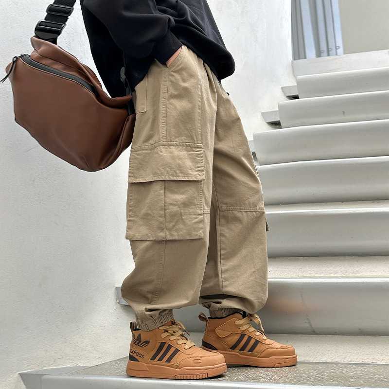 チノパン 軽やか楽ちんカーゴパンツ