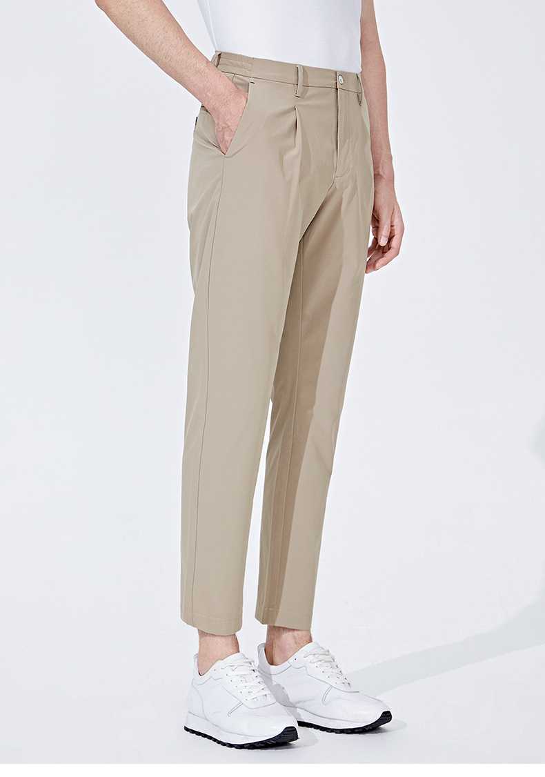 チノパン 洗練された万能チノパン