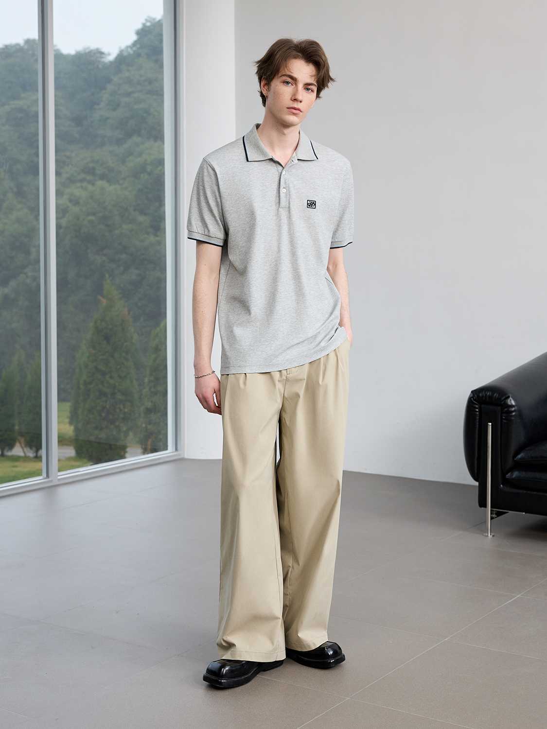 チノパン ゆったりプリーツワイドチノパン