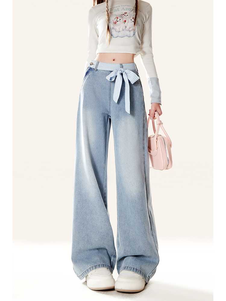 爽やかな印象で毎日が楽しくなる！水色チノパンで叶える洗練スタイル5選