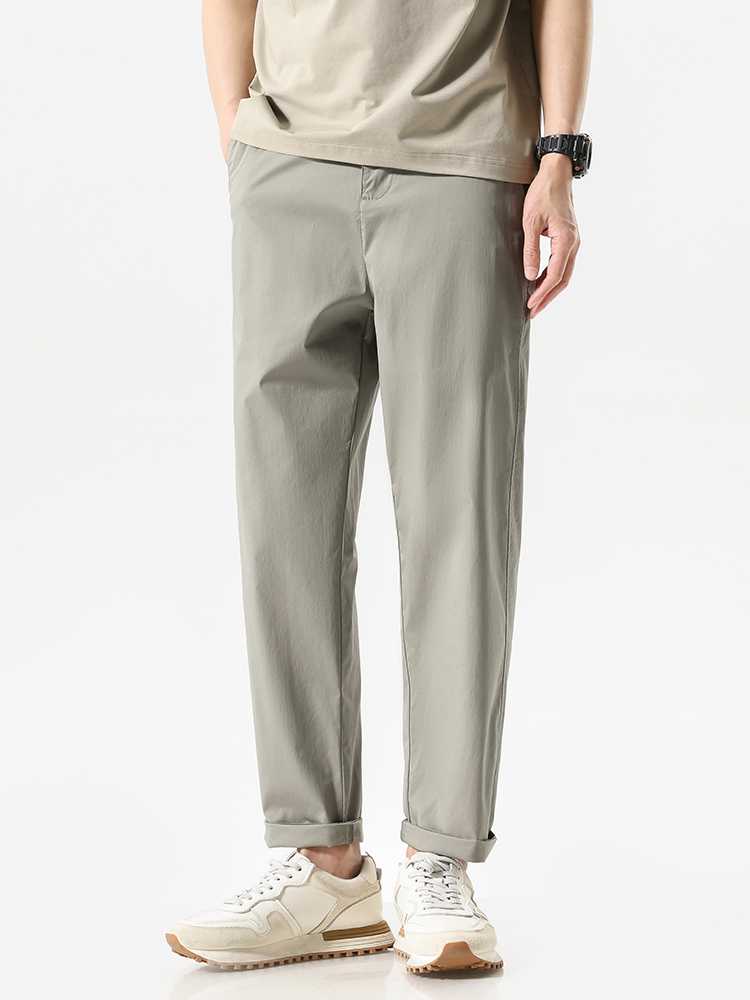 チノパン 快適伸縮チノパン 日常の動きに寄り添う