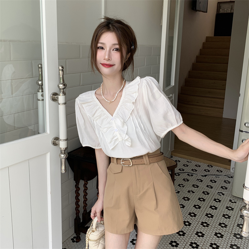 https://fulmo-img-server.com/chinoworld/175d93e0-216a-4405-ac94-0acb231f276d.jpg