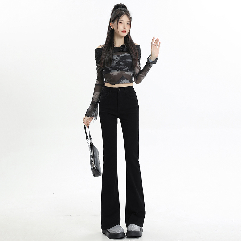 https://fulmo-img-server.com/chinoworld/3c48320c-84c2-4c19-a5a6-56ba43eb2318.jpg