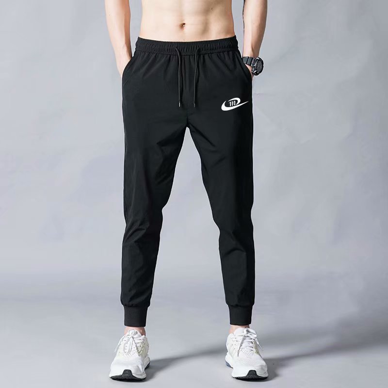 https://fulmo-img-server.com/chinoworld/b6df0af5-bc22-41b1-a95f-d2ff42b7c69d.jpg